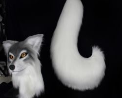Grey wolf realistic fursuit head 4